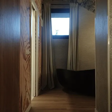 La Bodega De Casa La Esencia * Aínsa